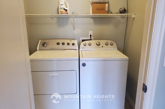 Building Photo - 3113 Provence Ln