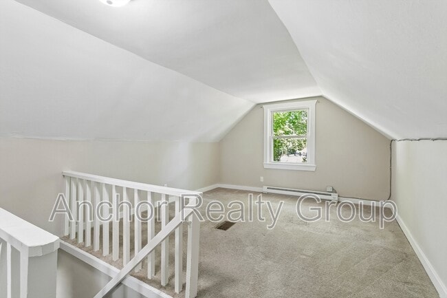 Building Photo - 7730 Ruthven Rd