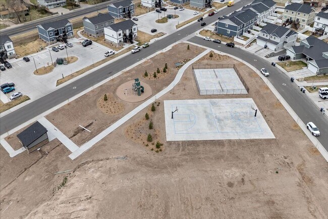 Building Photo - Modern, spacious, and move-in ready—this is the rental you’ve been waiting for!