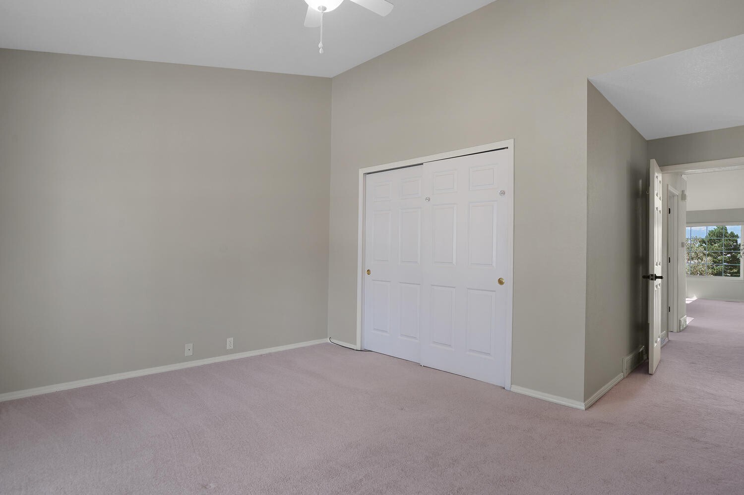 Building Photo - 2310 Elite Terrace