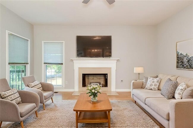 Building Photo - 3418 Rose Arbor Ct