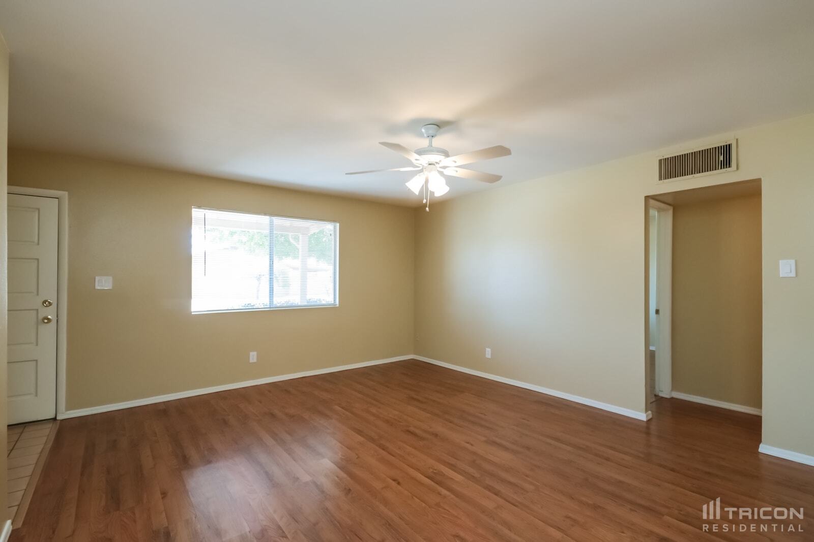 Building Photo - 3202 W Wood Dr