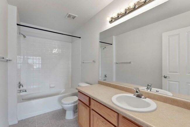Building Photo - 5550 Corbett Dr