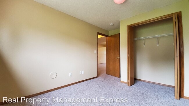 Building Photo - 4 br, 2 bath House - 7112 W Strabane St