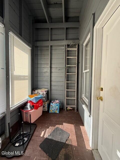 Building Photo - 92 Ontario St