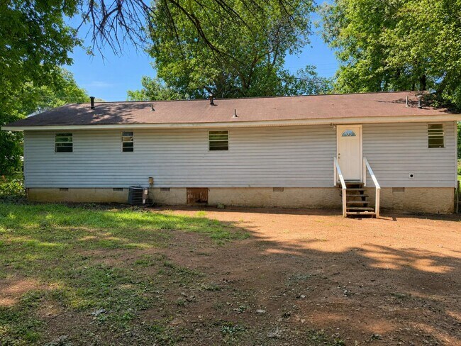 Building Photo - 1789 W McIntosh Rd
