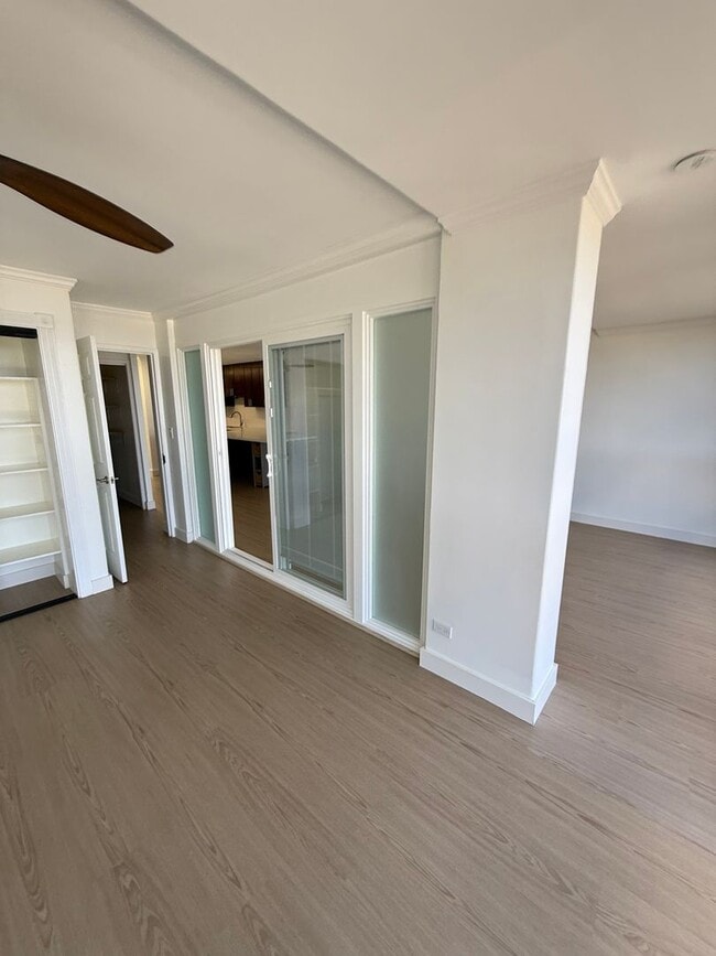 Building Photo - 4300 Waialae Ave