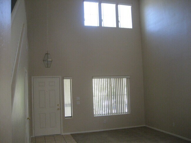 Building Photo - 4369 S Hemet St