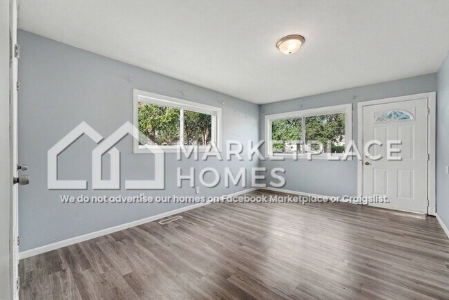 Building Photo - 7432 Beech Ave