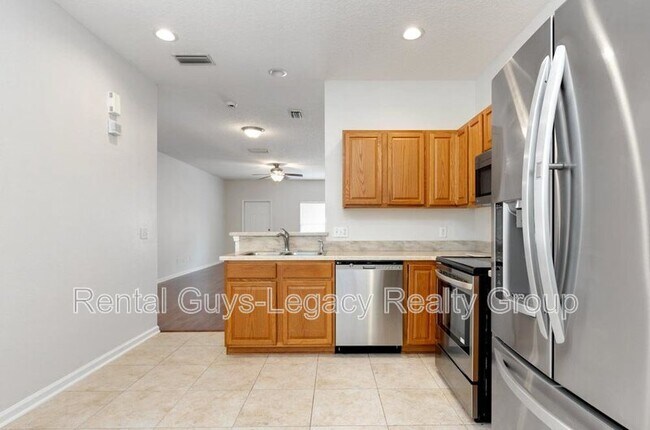 Building Photo - 300 Southern Branch Ln