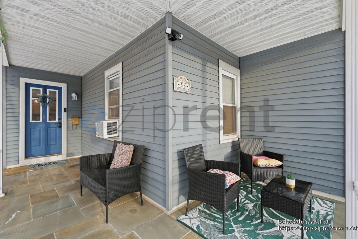 Building Photo - 58 Litchfield St