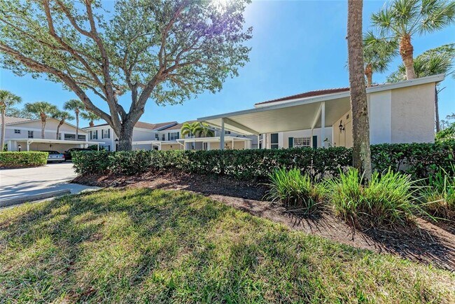 Building Photo - 803 Montrose Dr