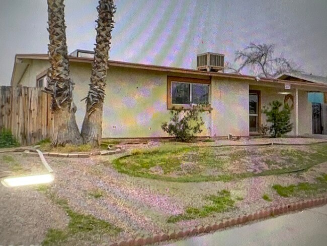 Building Photo - 6505 Aberdeen Ln