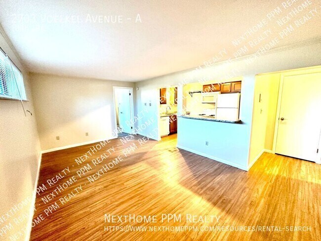 Building Photo - 2703 Voelkel Ave