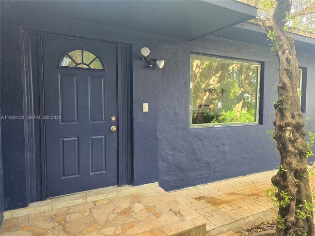 Building Photo - 287 NE 118th Terrace