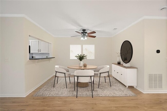 Building Photo - 911 Hollyfax Cir NE