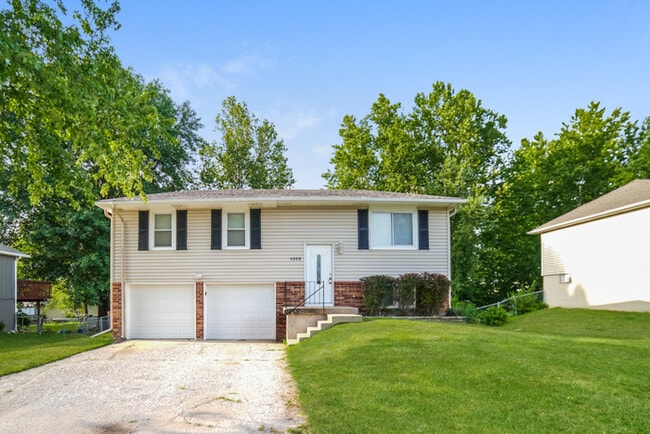 Building Photo - 1312 E R D Mize Rd