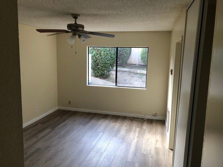 Building Photo - 119 Avenida Las Brisas