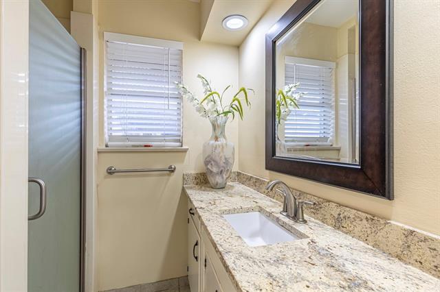 Building Photo - 13535 Red Fern Ln