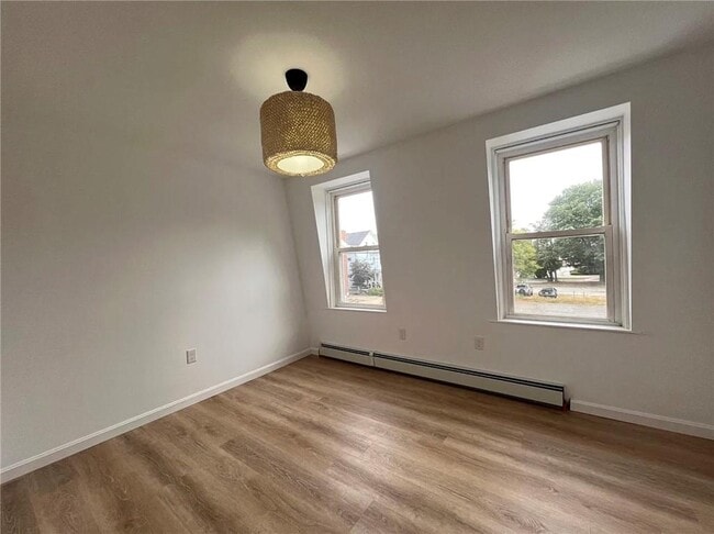 Building Photo - 9 Turner Ave