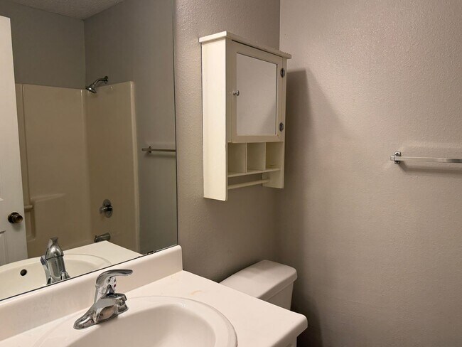 Building Photo - 5203 Village Row