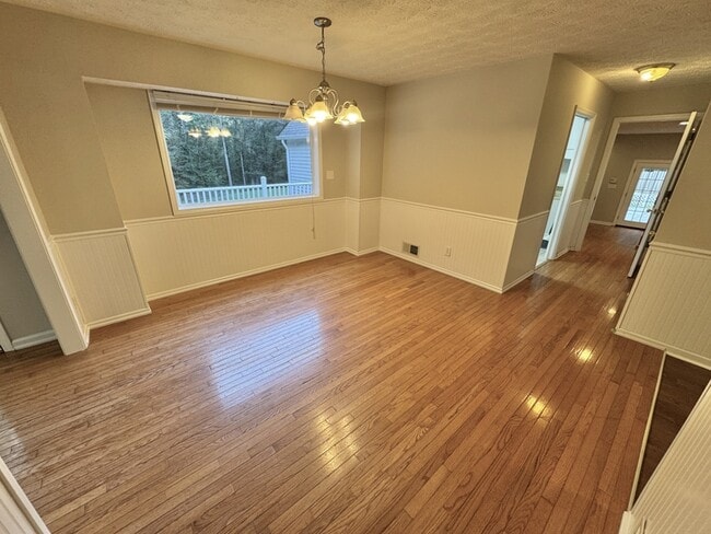 Building Photo - 45 Gentry Dr