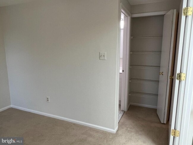 Building Photo - 6015 Netherton St