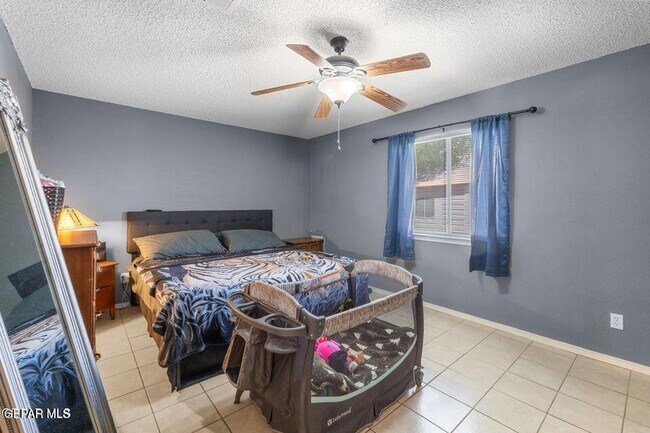 Building Photo - 2297 Lisa Sherr St