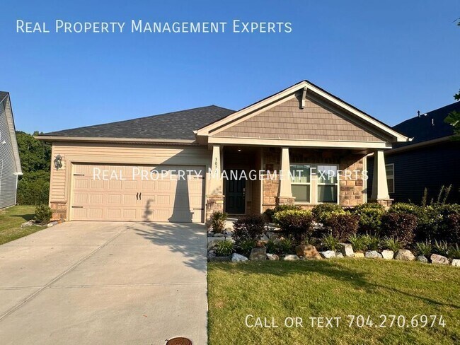 Primary Photo - 3012 Striped Maple Ct