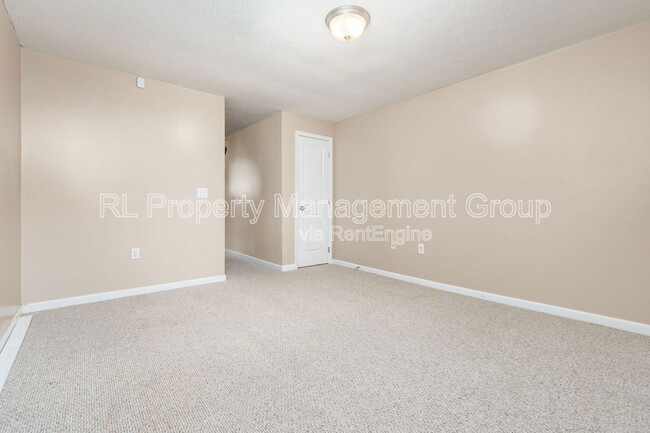 Building Photo - 4820 Annual Dr