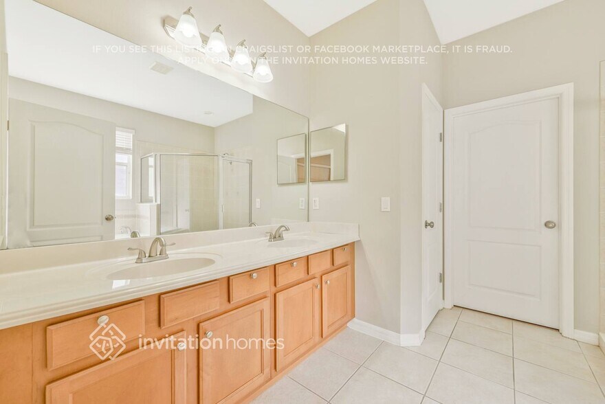 Building Photo - 3394 Starbird Dr