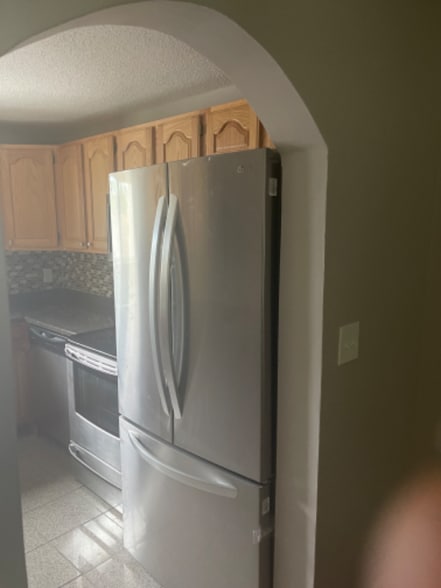 Building Photo - 53 Braeburn Ln