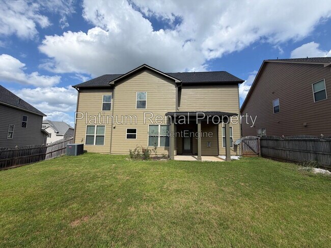 Building Photo - 5075 Rialto Way