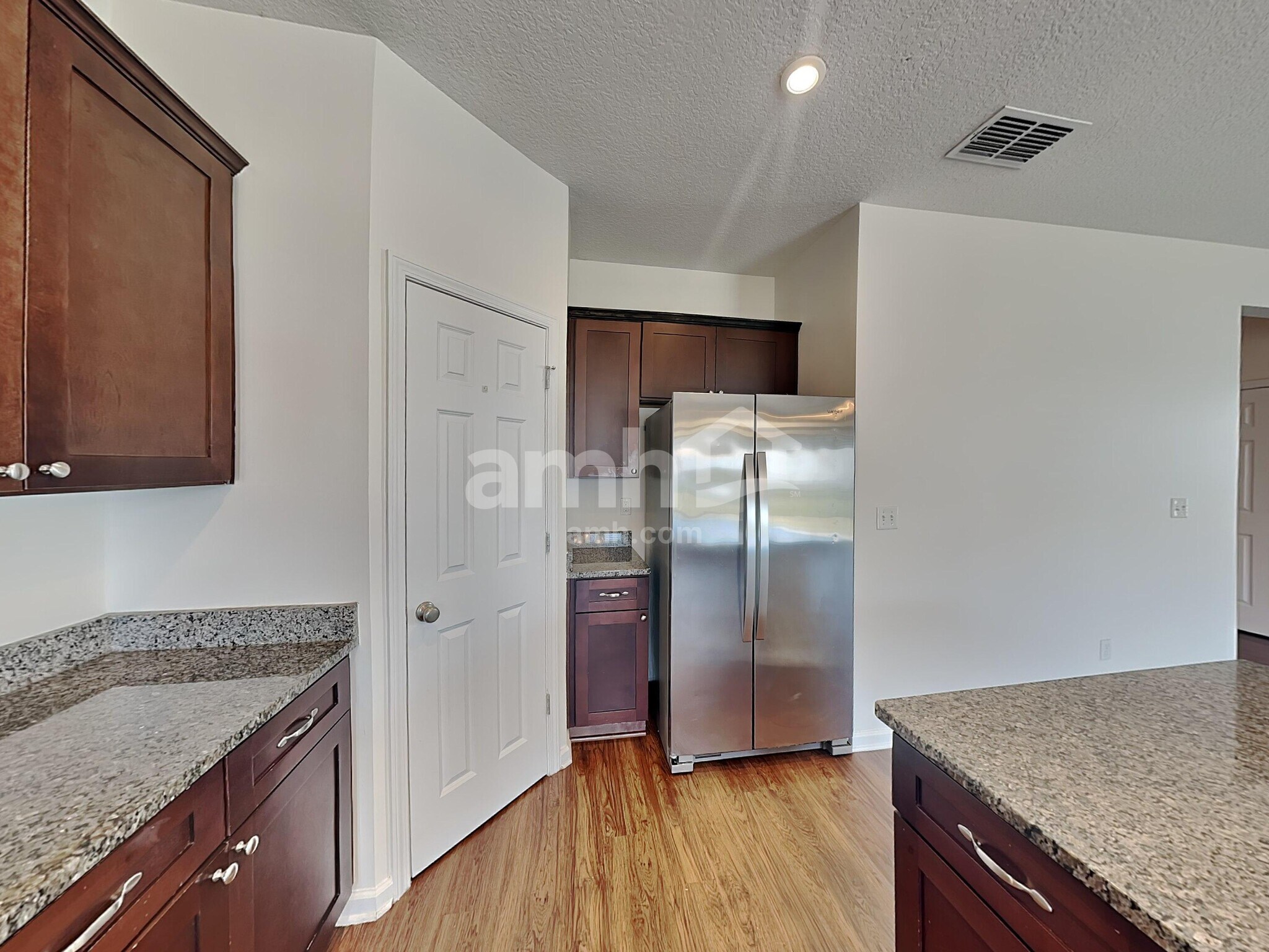 Building Photo - 221 W Jayce Wy