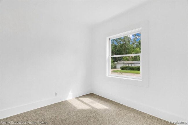 Building Photo - 1217 Mansfield St