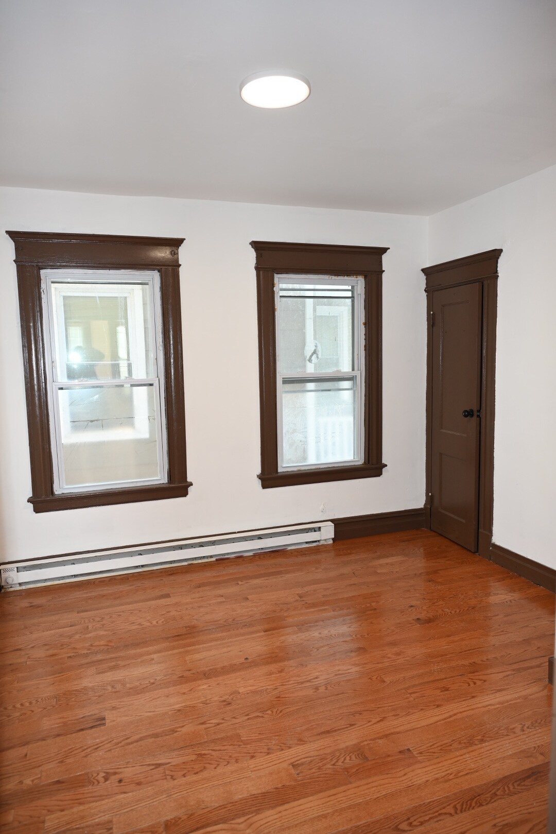 Building Photo - 203 Cooke St