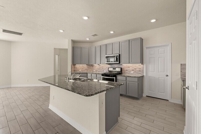 Building Photo - 4822 Hickory Deer Ln