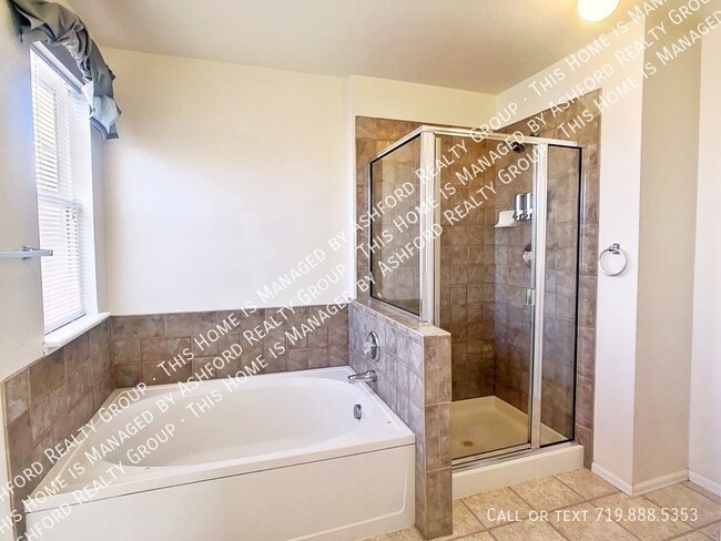 Building Photo - 5339 Belle Star Dr