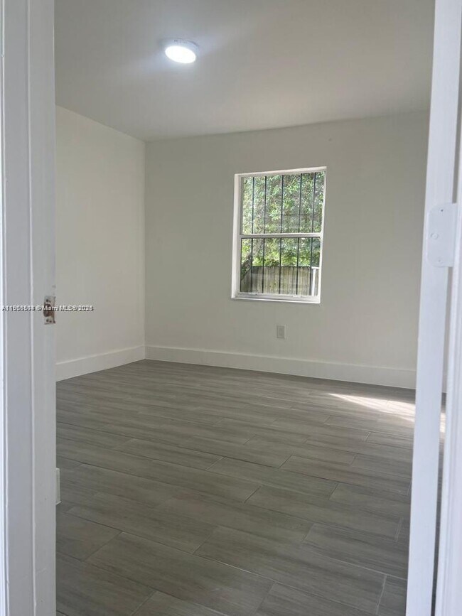 Building Photo - 1934 NW 92nd St