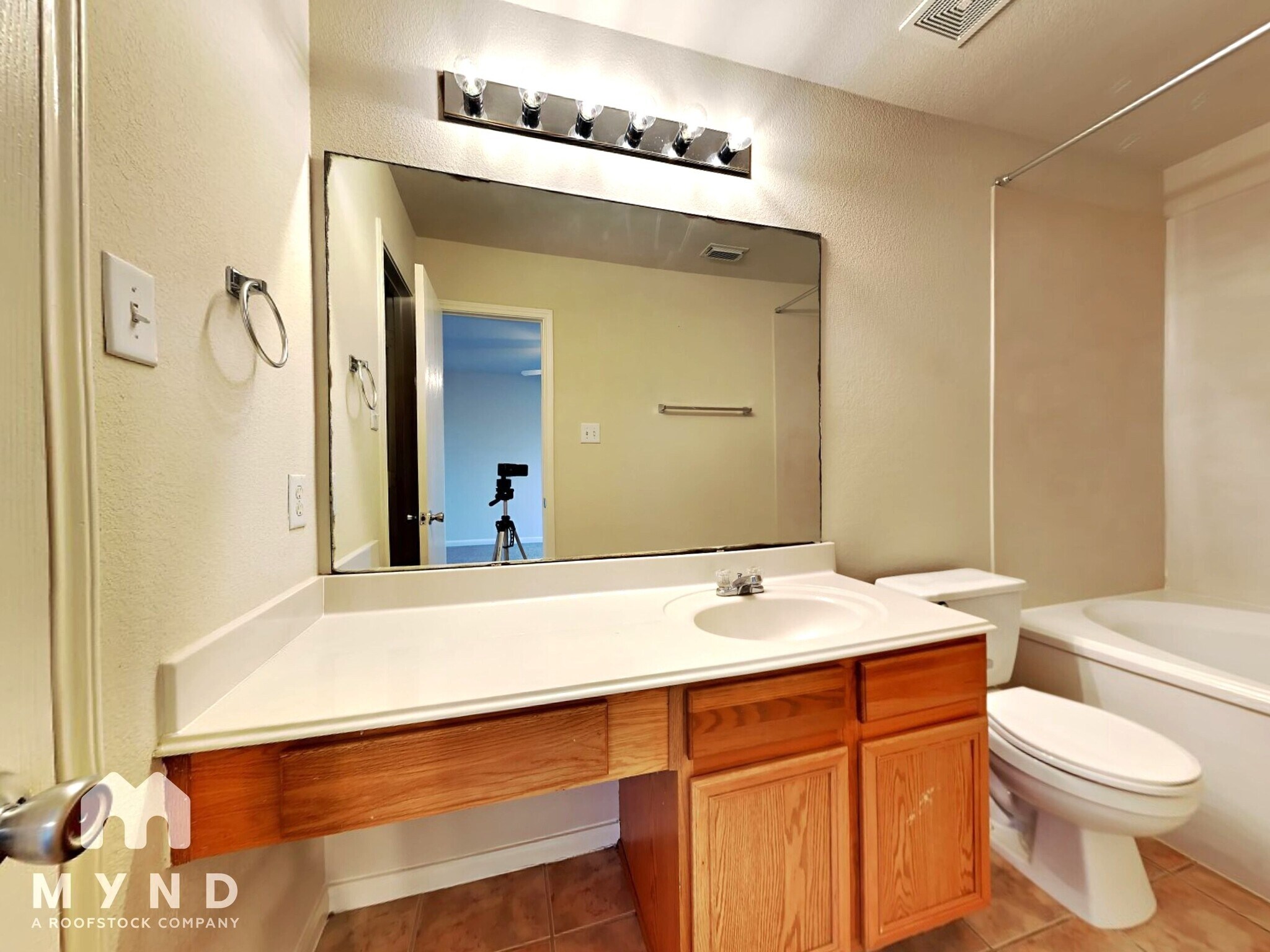 Building Photo - 3522 Red Meadows Dr