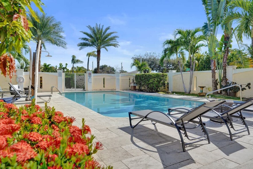 Building Photo - 901 N Federal Hwy