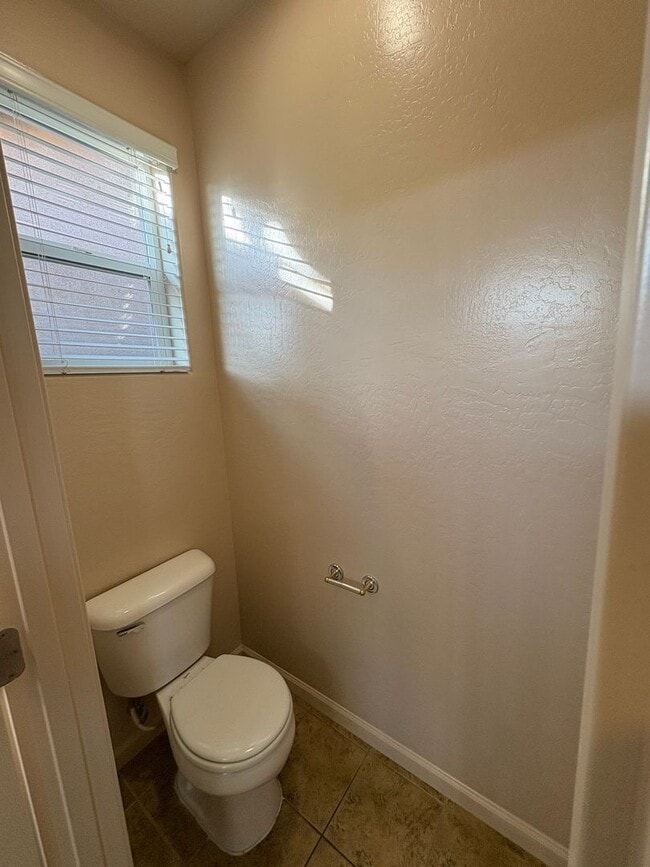 Building Photo - 3 Bedroom Home in the Avalon gated community coming soon!