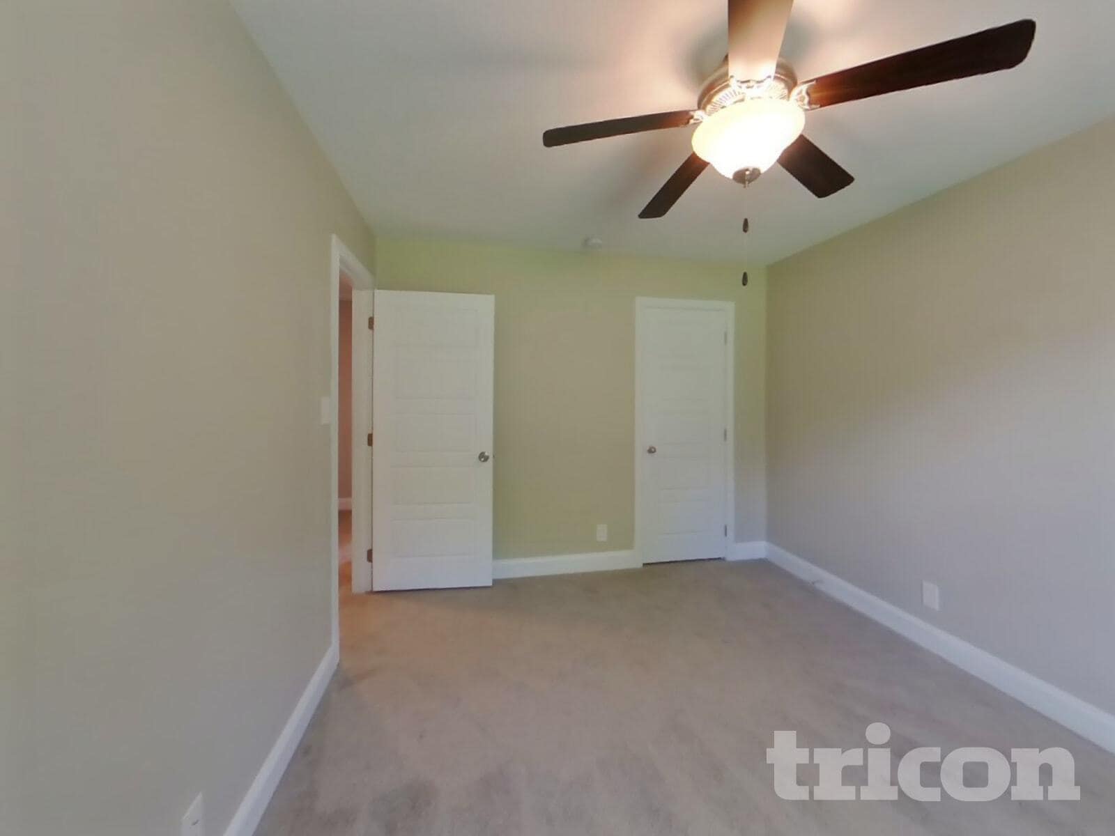 Building Photo - 633 Battery Ct