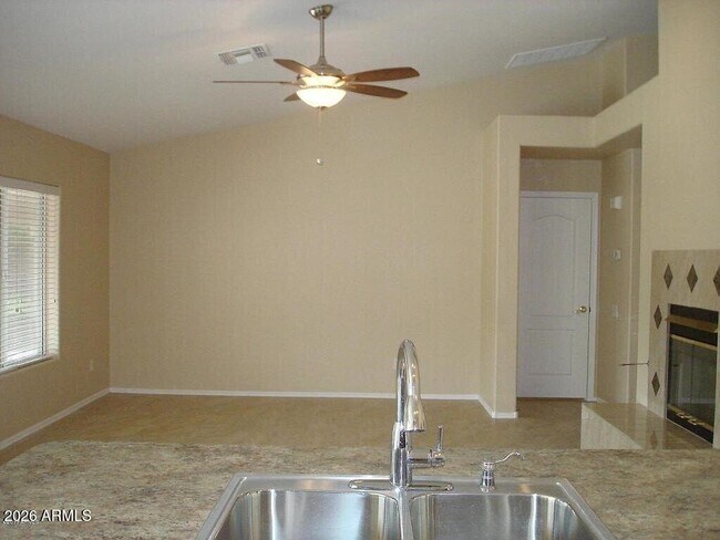 Building Photo - 6919 W Via Montoya Dr