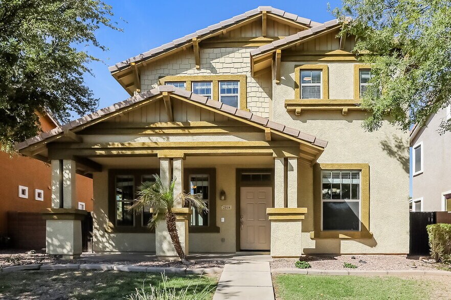 Primary Photo - 2918 S Anderson Ln