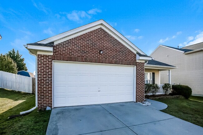 Building Photo - 1616 Poplar Shadow Dr