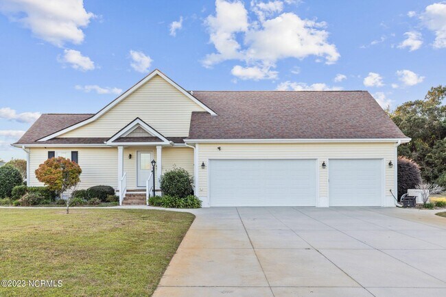 Building Photo - 202 Tidewater Dr