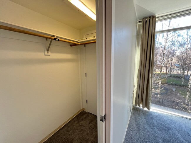 Building Photo - Modern Studio with Balcony, In-Unit Laundr...