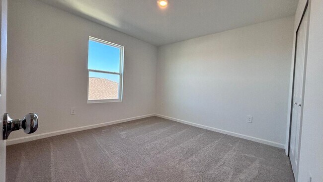 Building Photo - Spacious 5-Bedroom Home Designed for Comfort & Modern Living