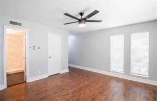 Building Photo - 5808 Sandhurst Ln